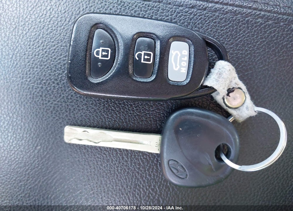 2011 HYUNDAI SONATA GLS VIN: 5NPEB4ACXBH296229