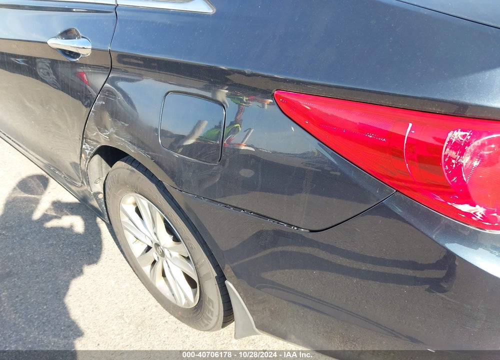 2011 HYUNDAI SONATA GLS VIN: 5NPEB4ACXBH296229