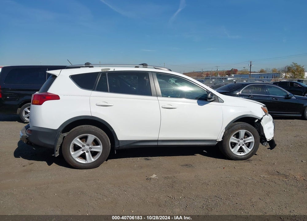 2014 TOYOTA RAV4 XLE VIN: 2T3RFREV6EW191053