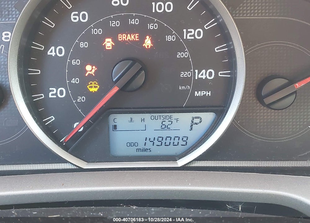 2014 TOYOTA RAV4 XLE VIN: 2T3RFREV6EW191053