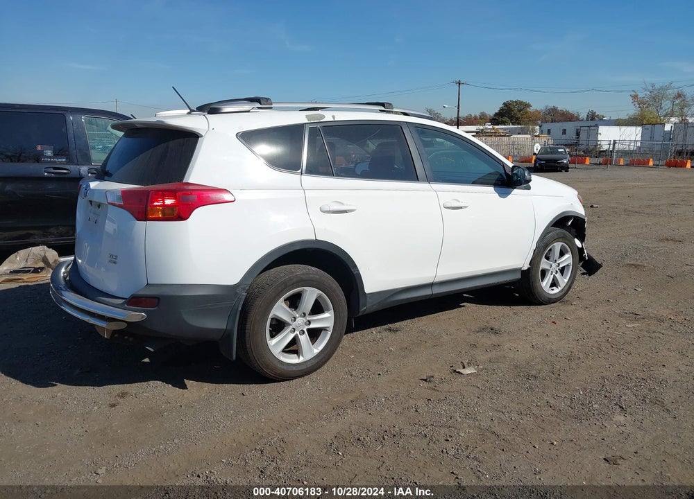 2014 TOYOTA RAV4 XLE VIN: 2T3RFREV6EW191053