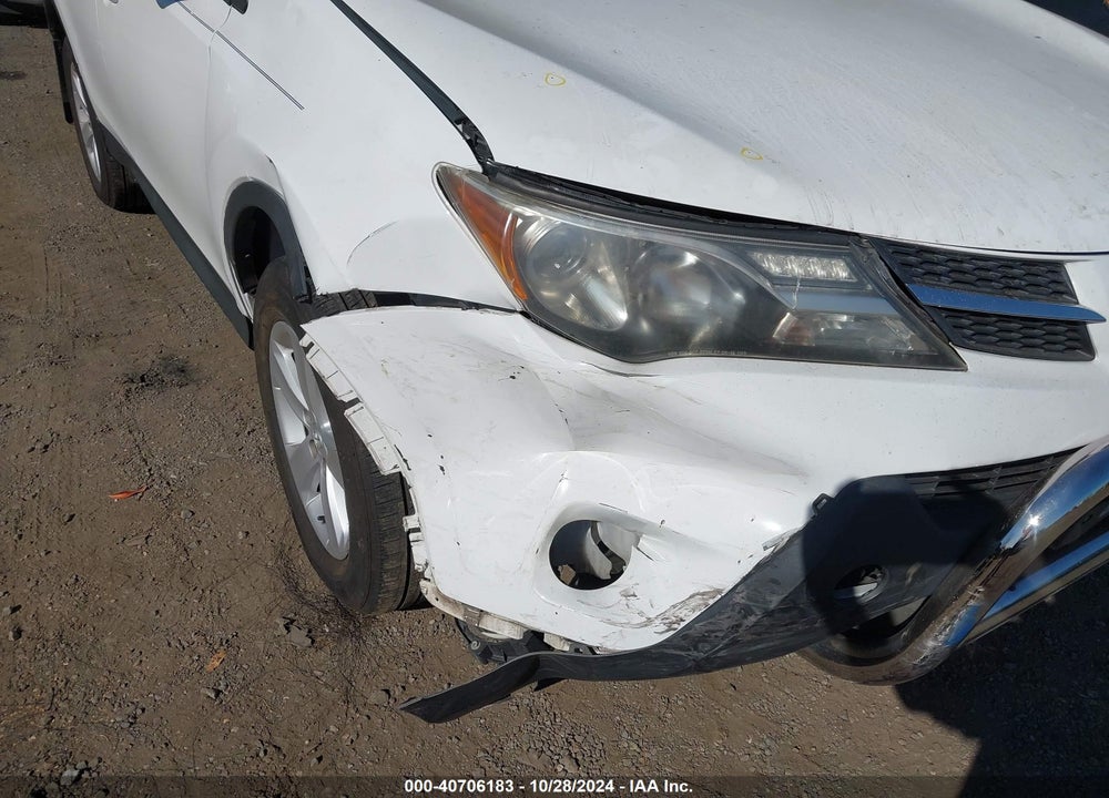 2014 TOYOTA RAV4 XLE VIN: 2T3RFREV6EW191053