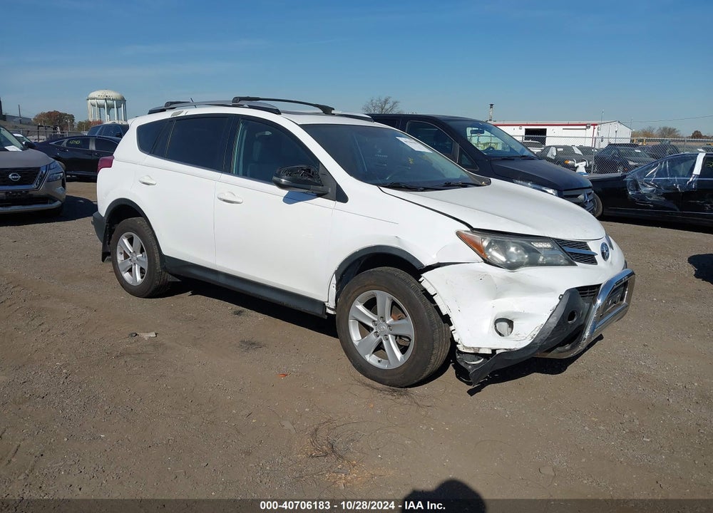 2014 TOYOTA RAV4 XLE VIN: 2T3RFREV6EW191053