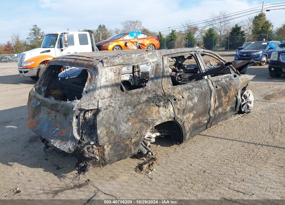 2020 HYUNDAI PALISADE SEL VIN: KM8R44HE3LU082270