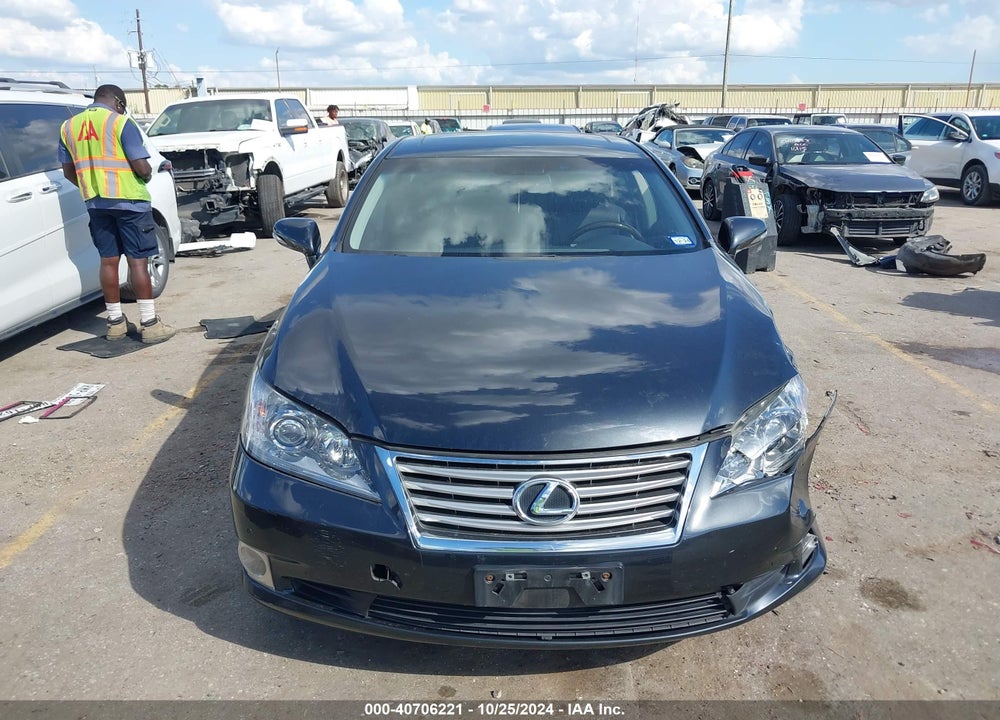 2011 LEXUS ES 350 VIN: JTHBK1EG4B2425726