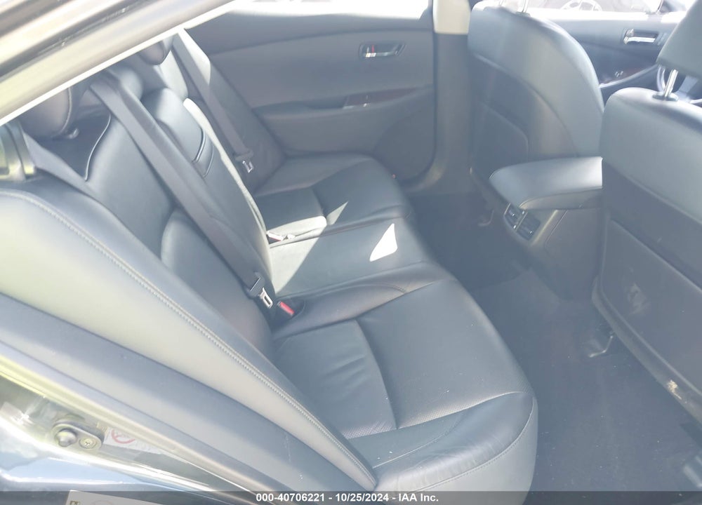 2011 LEXUS ES 350 VIN: JTHBK1EG4B2425726