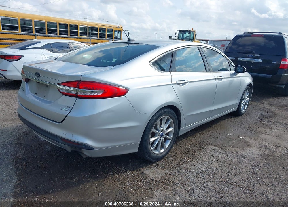 2017 FORD FUSION SE VIN: 3FA6P0HD3HR143362