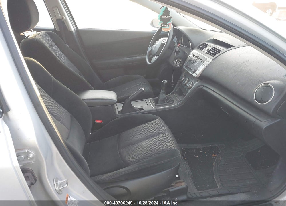 2010 MAZDA 6 I SPORT VIN: 1YVHZ8BH4A5M38853