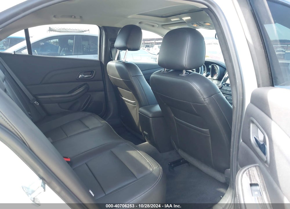 2015 CHEVROLET MALIBU 2LZ VIN: 1G11G5SXXFF238119
