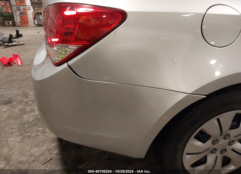 2014 CHEVROLET CRUZE LS AUTO VIN: 1G1PA5SH8E7138937
