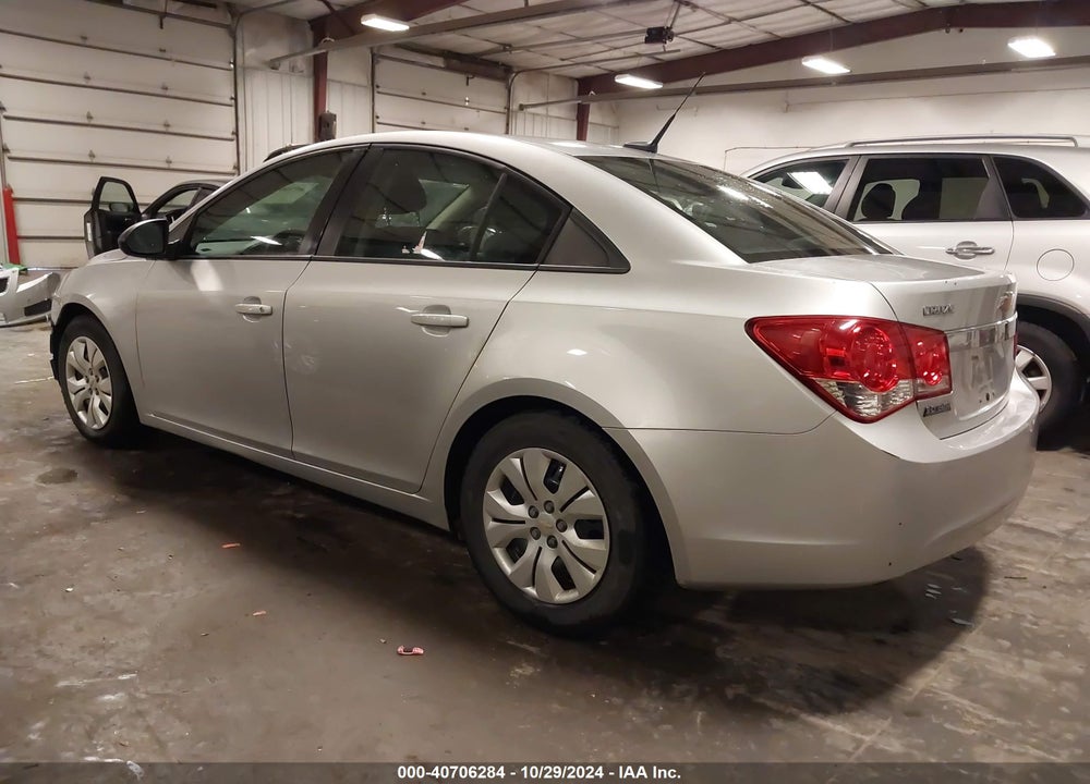 2014 CHEVROLET CRUZE LS AUTO VIN: 1G1PA5SH8E7138937