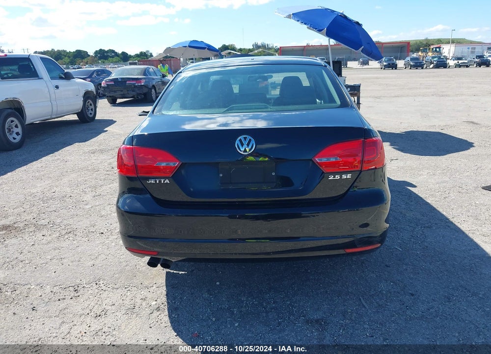 2012 VOLKSWAGEN JETTA SE VIN: 3VWDX7AJXCM351414