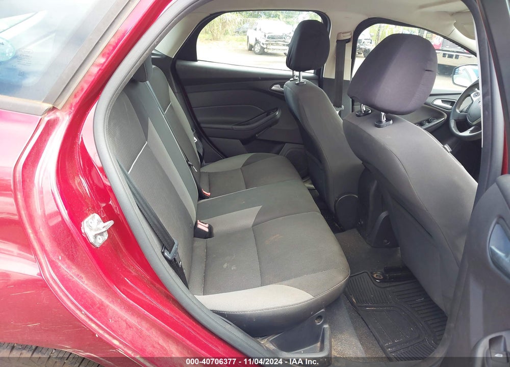 2014 FORD FOCUS SE VIN: 1FADP3K28EL442968