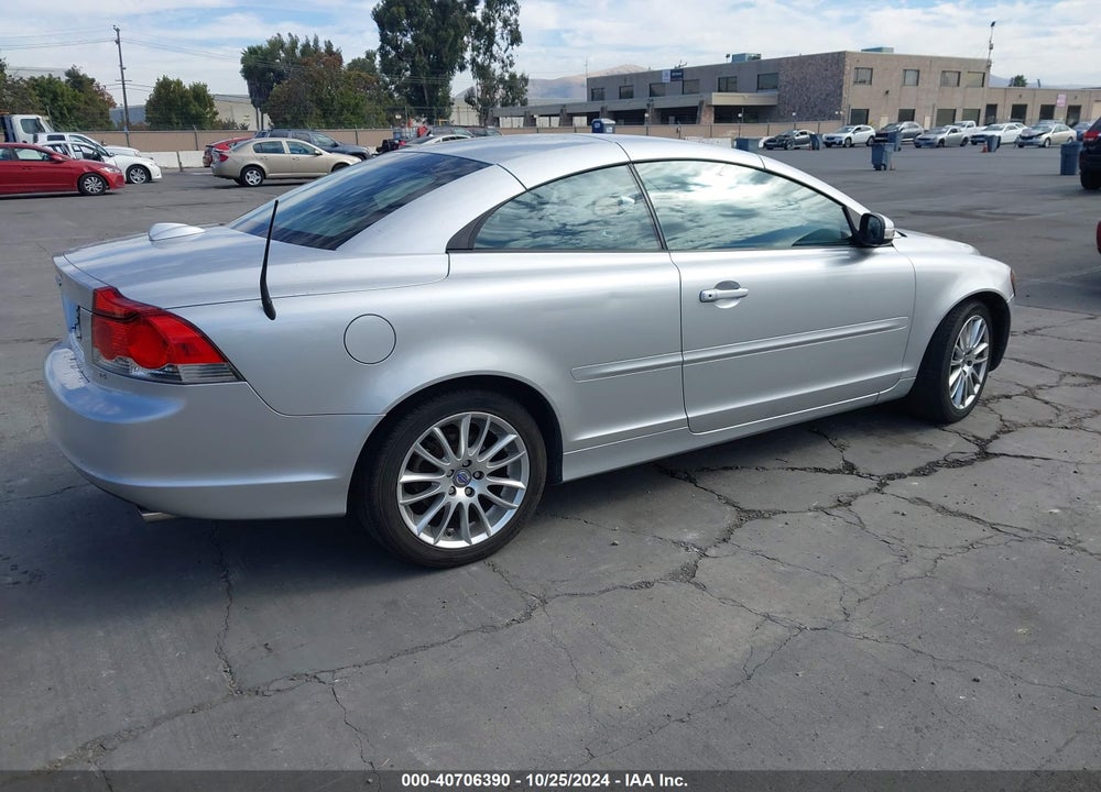 2008 VOLVO C70 T5 VIN: YV1MC67238J052595