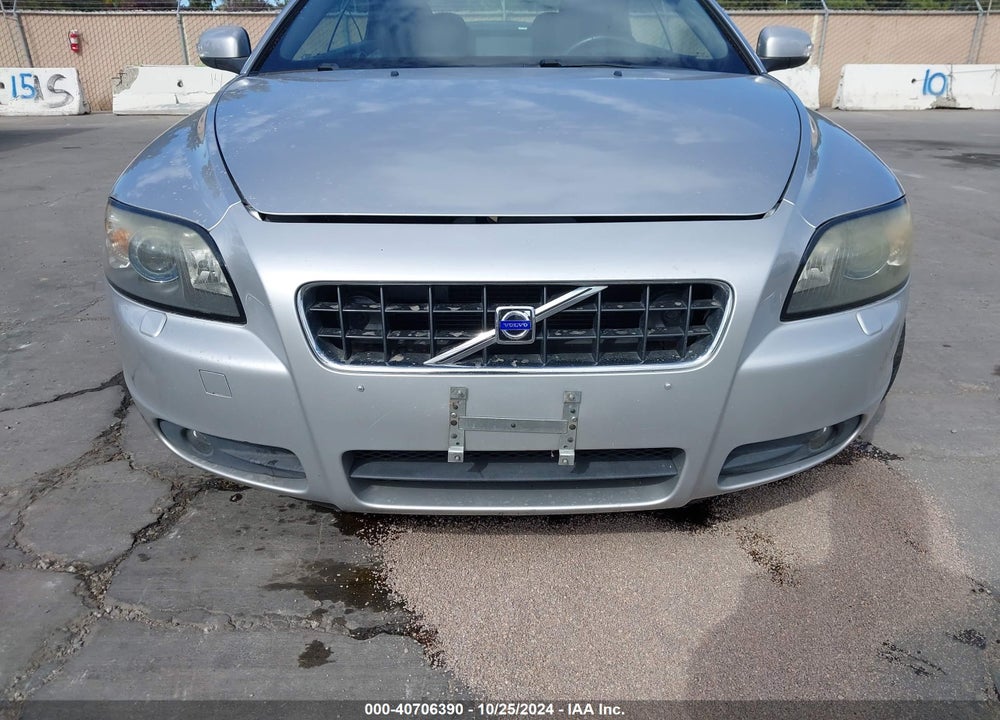 2008 VOLVO C70 T5 VIN: YV1MC67238J052595