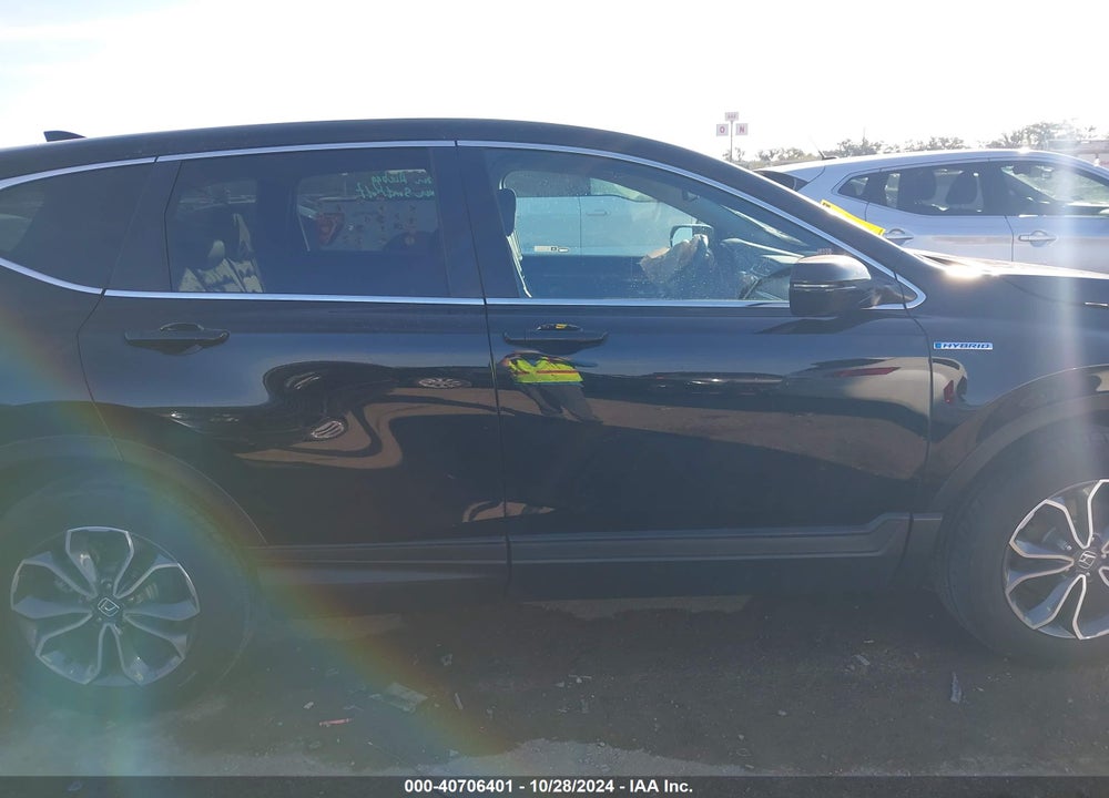 2022 HONDA CR-V HYBRID EX-L VIN: 5J6RT6H87NL052303