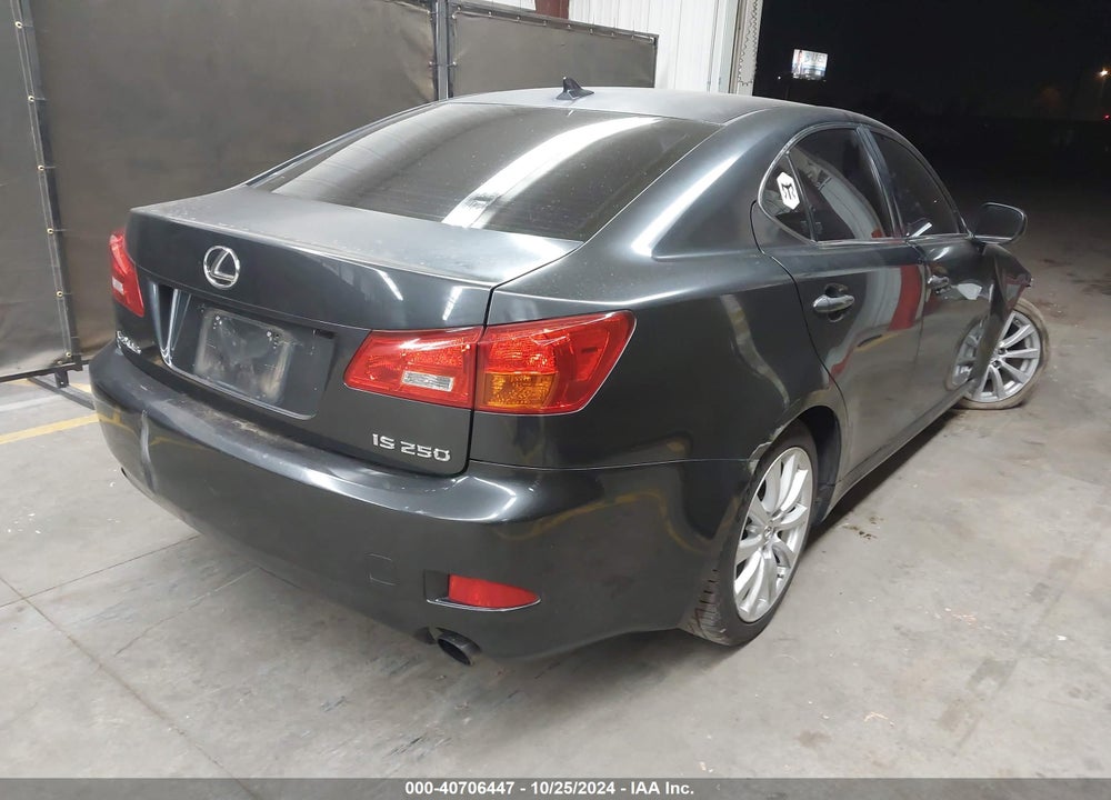 2008 LEXUS IS 250 VIN: JTHBK262X85083912