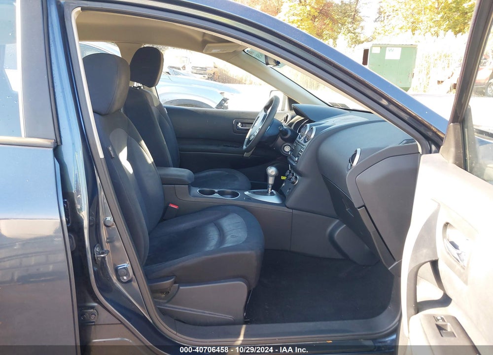 2015 NISSAN ROGUE SELECT S VIN: JN8AS5MV6FW762664