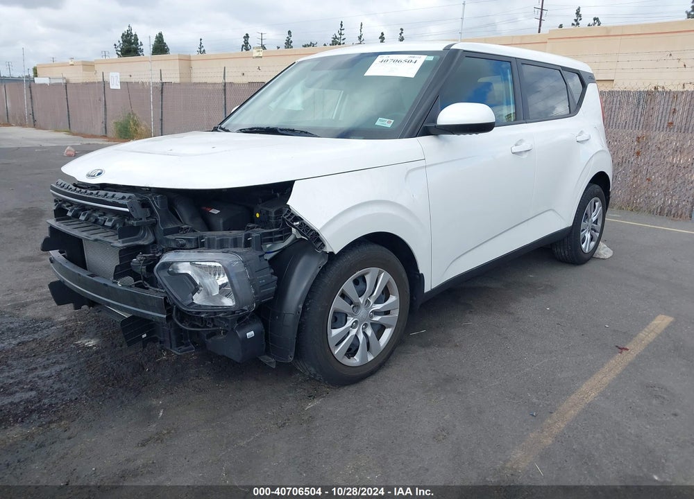2020 KIA SOUL LX VIN: KNDJ23AU5L7718270