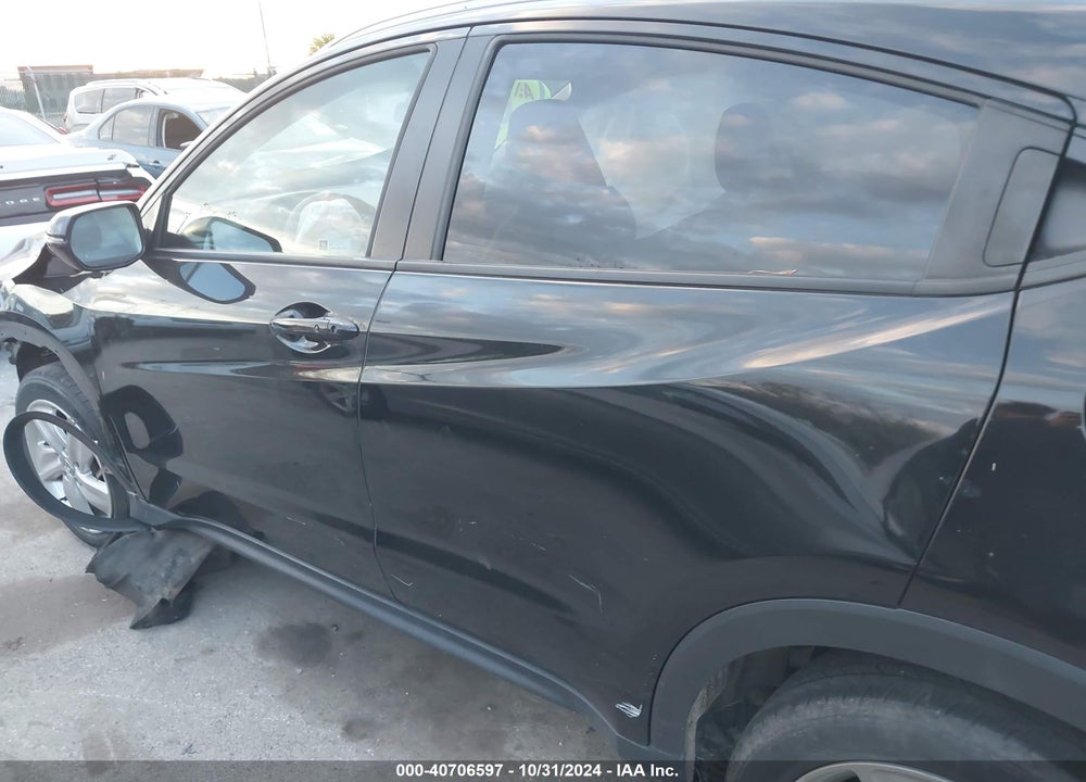 2019 HONDA HR-V EX VIN: 3CZRU6H51KM722831