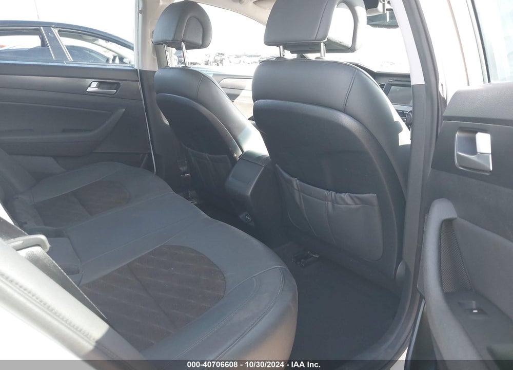 2016 HYUNDAI SONATA SPORT VIN: 5NPE34AF7GH381401