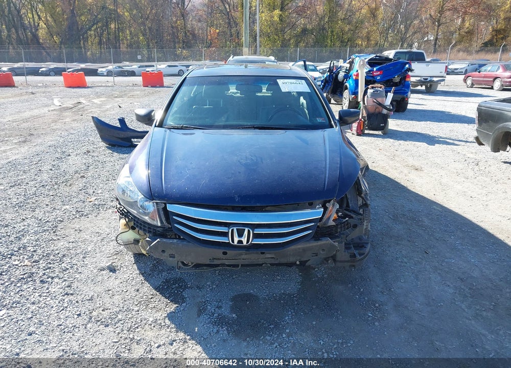 2012 HONDA ACCORD 2.4 EX-L VIN: 1HGCP2F84CA088567