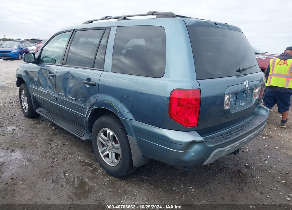 2005 HONDA PILOT EX-L VIN: 5FNYF18605B016207