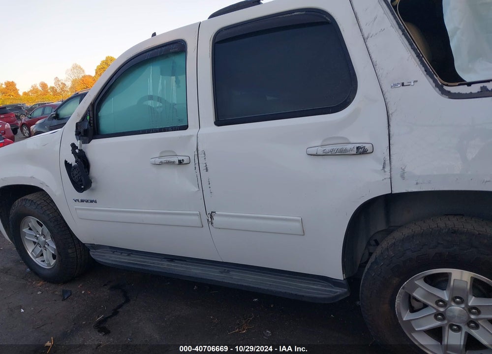 2014 GMC YUKON SLT VIN: 1GKS1CE07ER249502