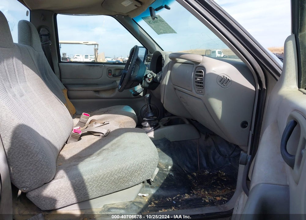 1998 ISUZU HOMBRE S VIN: 1GGCS1442W8666571