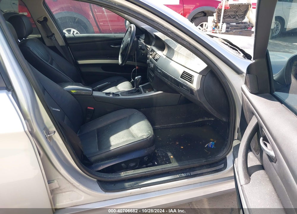 2011 BMW 328 XI VIN: WBAPK7G50BNN85197