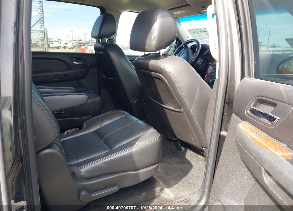 2009 CHEVROLET SUBURBAN 1500 LT2 VIN: 1GNFC26J89R297550