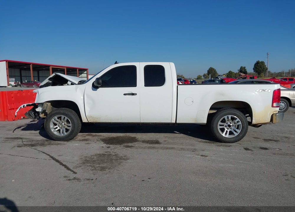 2011 GMC SIERRA 1500 SLE VIN: 1GTR2VE31BZ399775