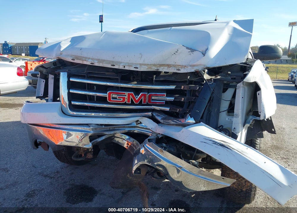 2011 GMC SIERRA 1500 SLE VIN: 1GTR2VE31BZ399775