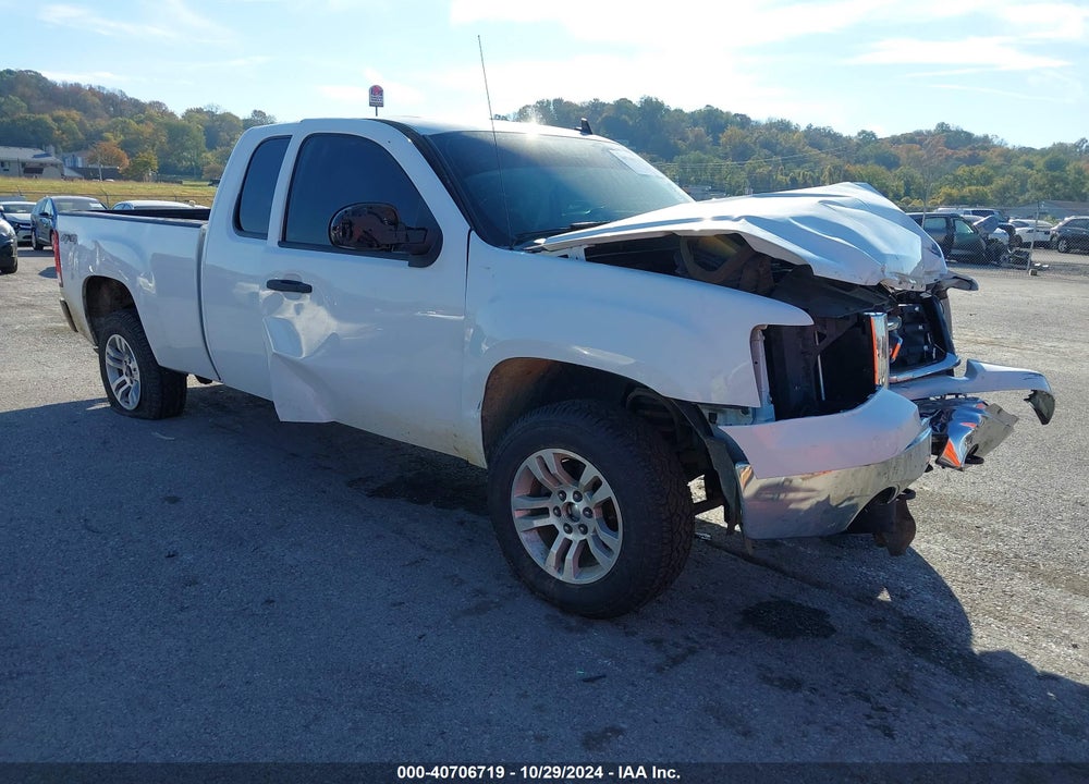 2011 GMC SIERRA 1500 SLE VIN: 1GTR2VE31BZ399775