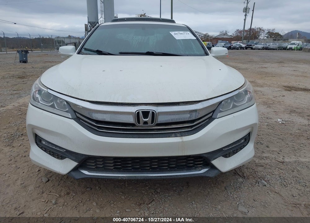 2016 HONDA ACCORD EX-L V-6 VIN: 1HGCR3F85GA014872