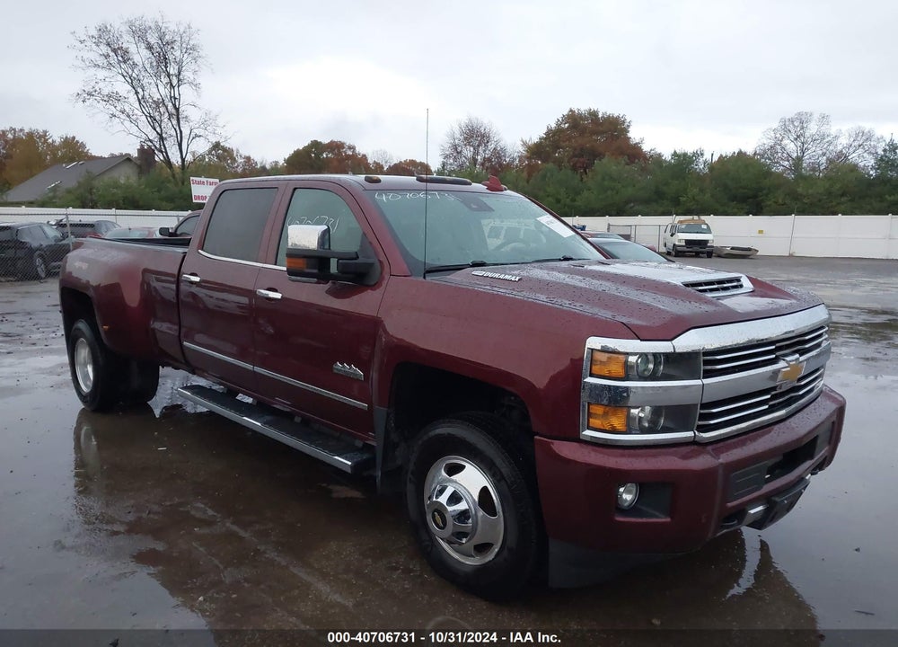 2017 CHEVROLET SILVERADO 3500HD HIGH COUNTRY VIN: 1GC4K1EY1HF142009