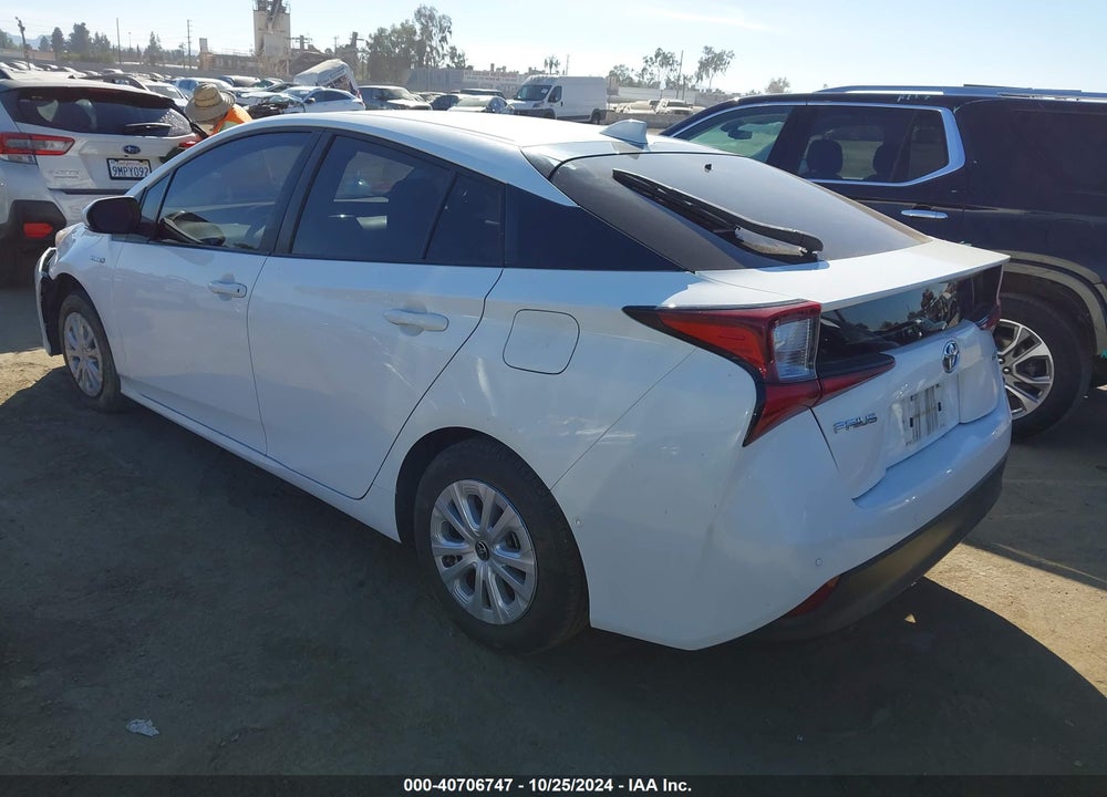 2021 TOYOTA PRIUS LE VIN: JTDKAMFU4M3148292