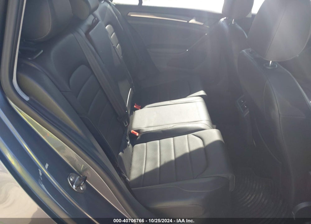 2015 VOLKSWAGEN GOLF SPORTWAGEN TDI SEL 4-DOOR VIN: 3VWCA7AU8FM503573