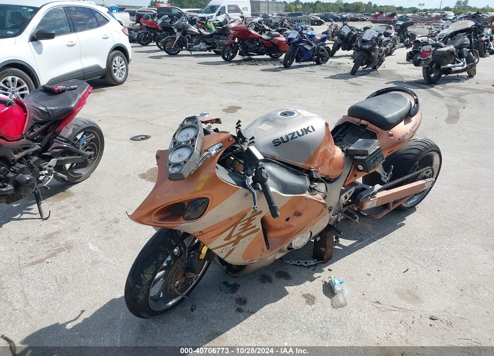1999 SUZUKI GSX1300 R VIN: JS1GW71A3X2104200