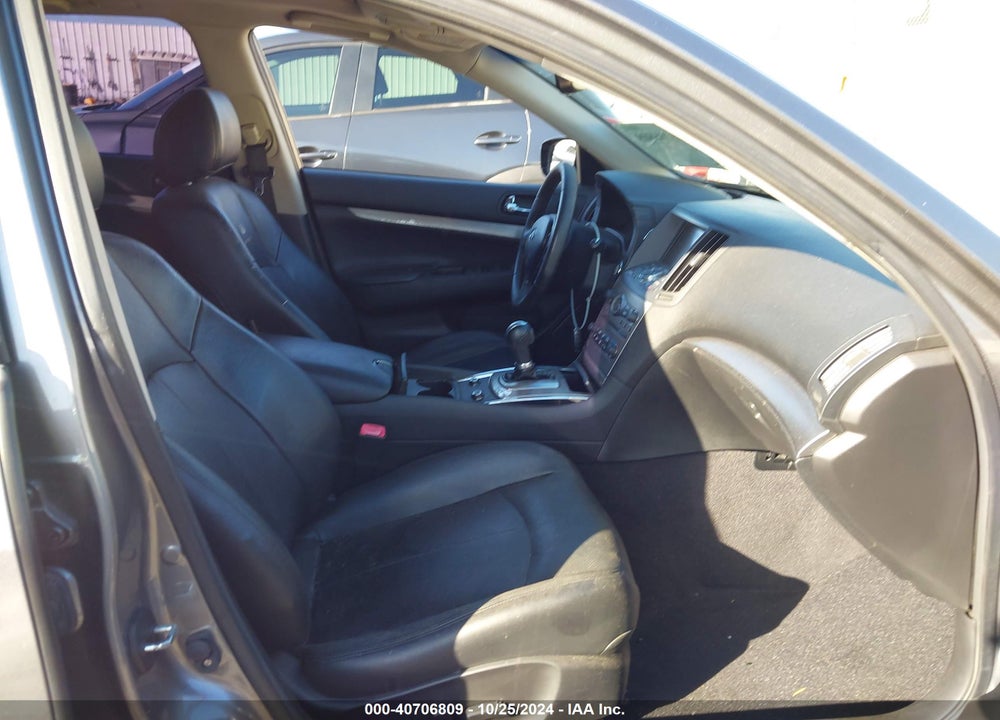 2011 INFINITI G25 JOURNEY VIN: JN1DV6AP2BM602849