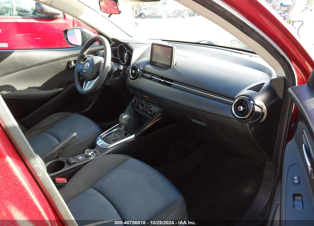 2018 TOYOTA YARIS IA VIN: 3MYDLBYV5JY311291