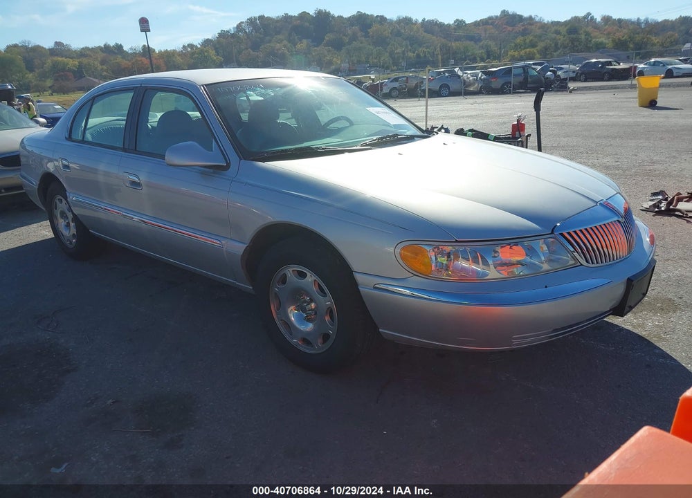 1999 LINCOLN CONTINENTAL VIN: 1LNHM97V1XY647432