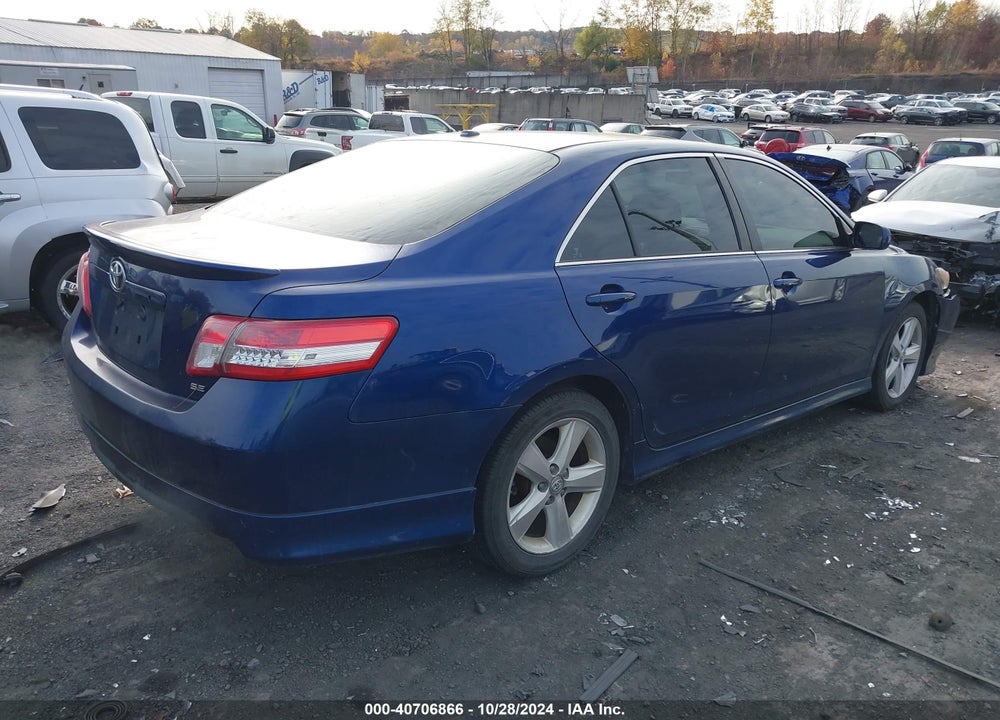 2011 TOYOTA CAMRY SE VIN: 4T1BF3EK8BU762549