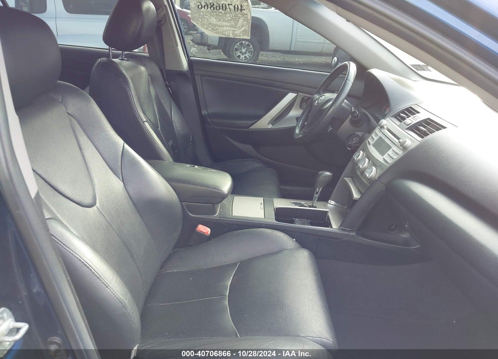 2011 TOYOTA CAMRY SE VIN: 4T1BF3EK8BU762549