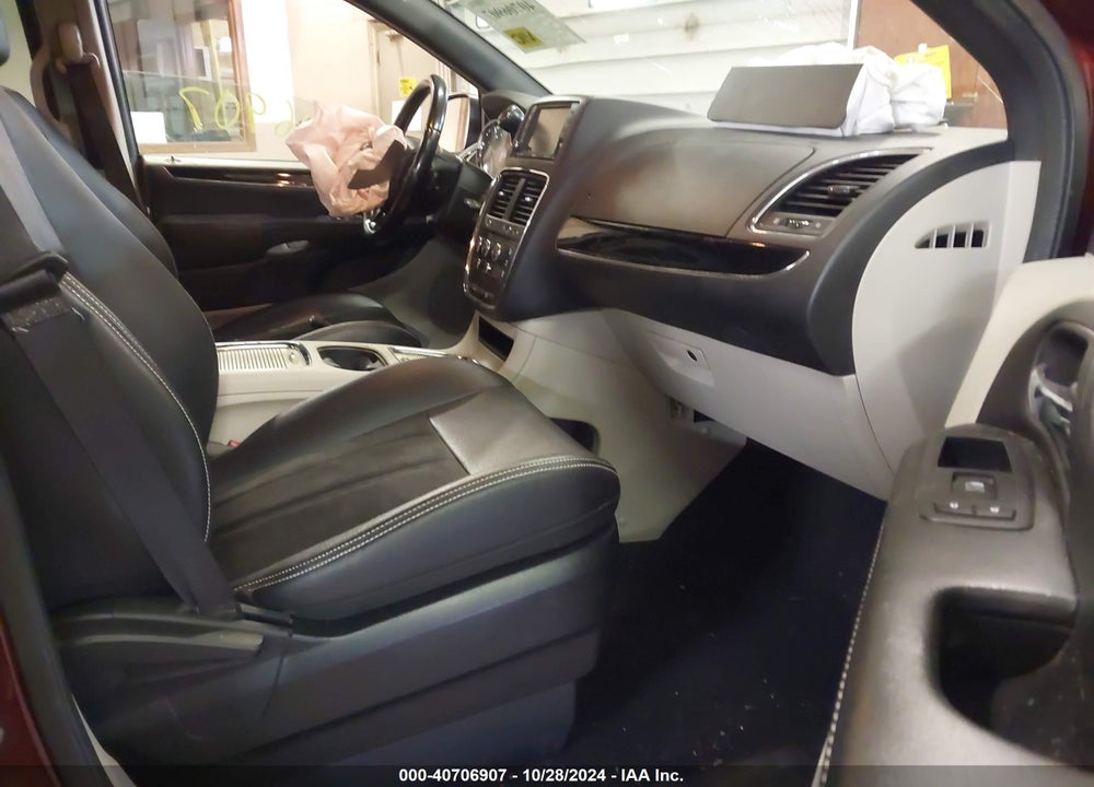 2020 DODGE GRAND CARAVAN SXT VIN: 2C4RDGCG7LR173702