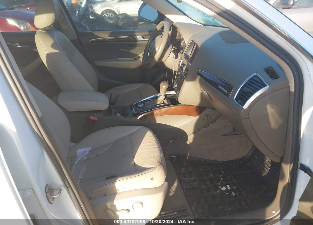 2012 AUDI Q5 2.0T PREMIUM VIN: WA1LFAFP2CA121207