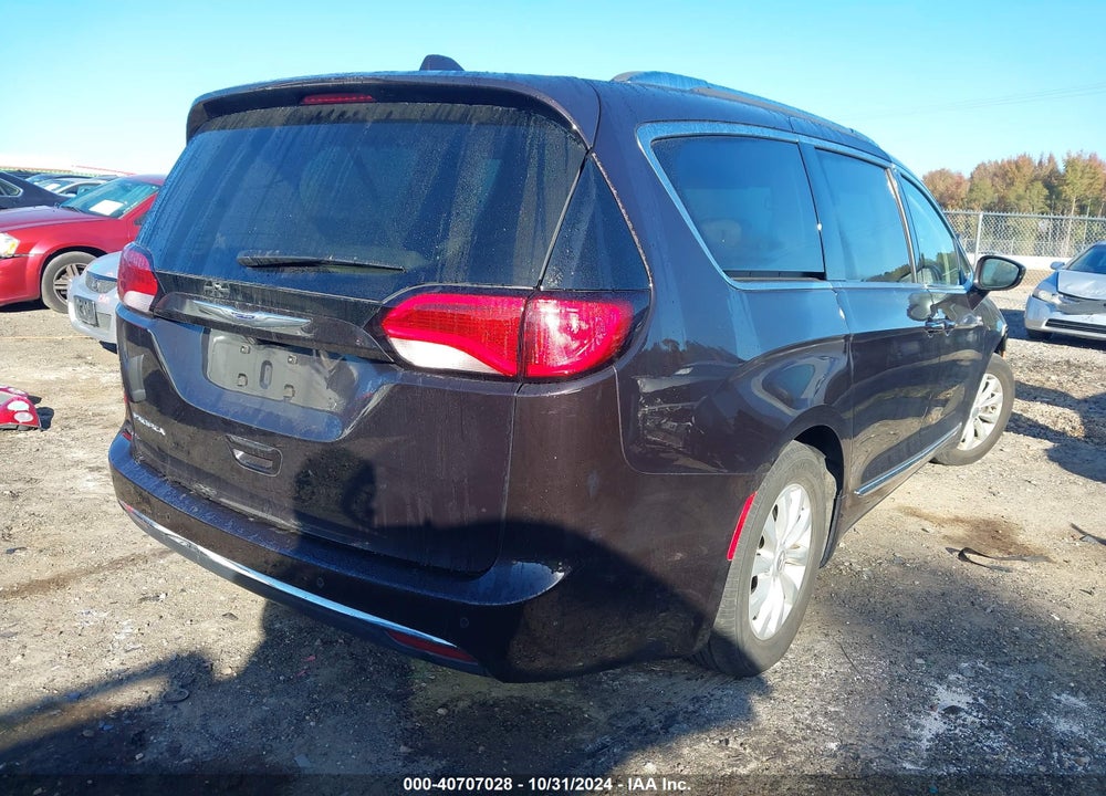 2019 CHRYSLER PACIFICA TOURING L VIN: 2C4RC1BG2KR508638