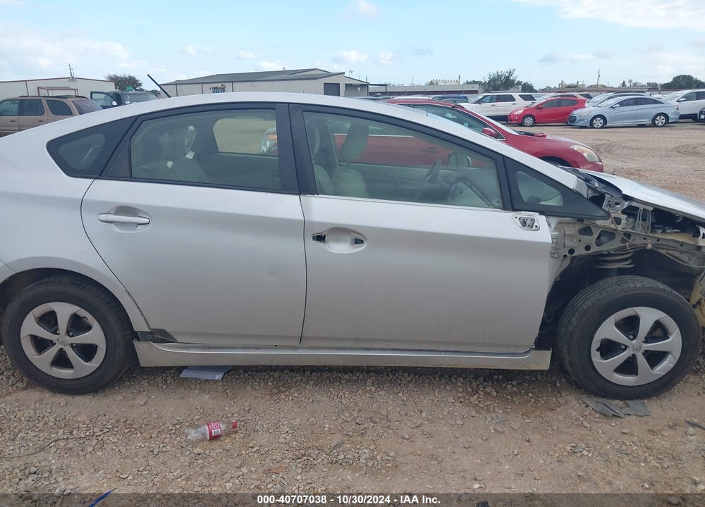 2015 TOYOTA PRIUS VIN: JTDKN3DU6F1920209