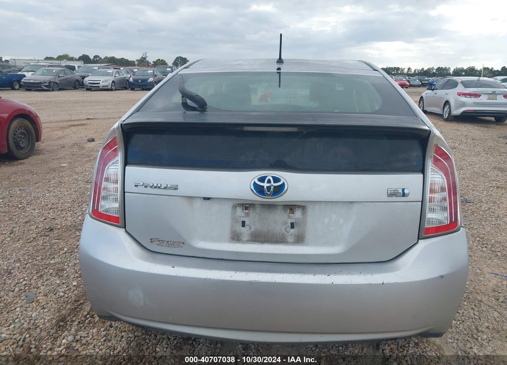 2015 TOYOTA PRIUS VIN: JTDKN3DU6F1920209