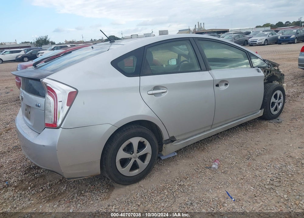 2015 TOYOTA PRIUS VIN: JTDKN3DU6F1920209